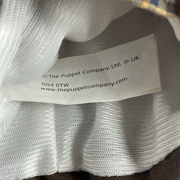 Dressed Badger Puppet from the Puppet Company - Picture 8 of 9